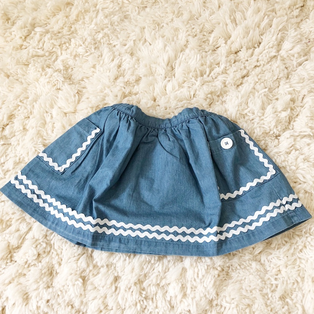 Mini Boden Twirly nautical skirt